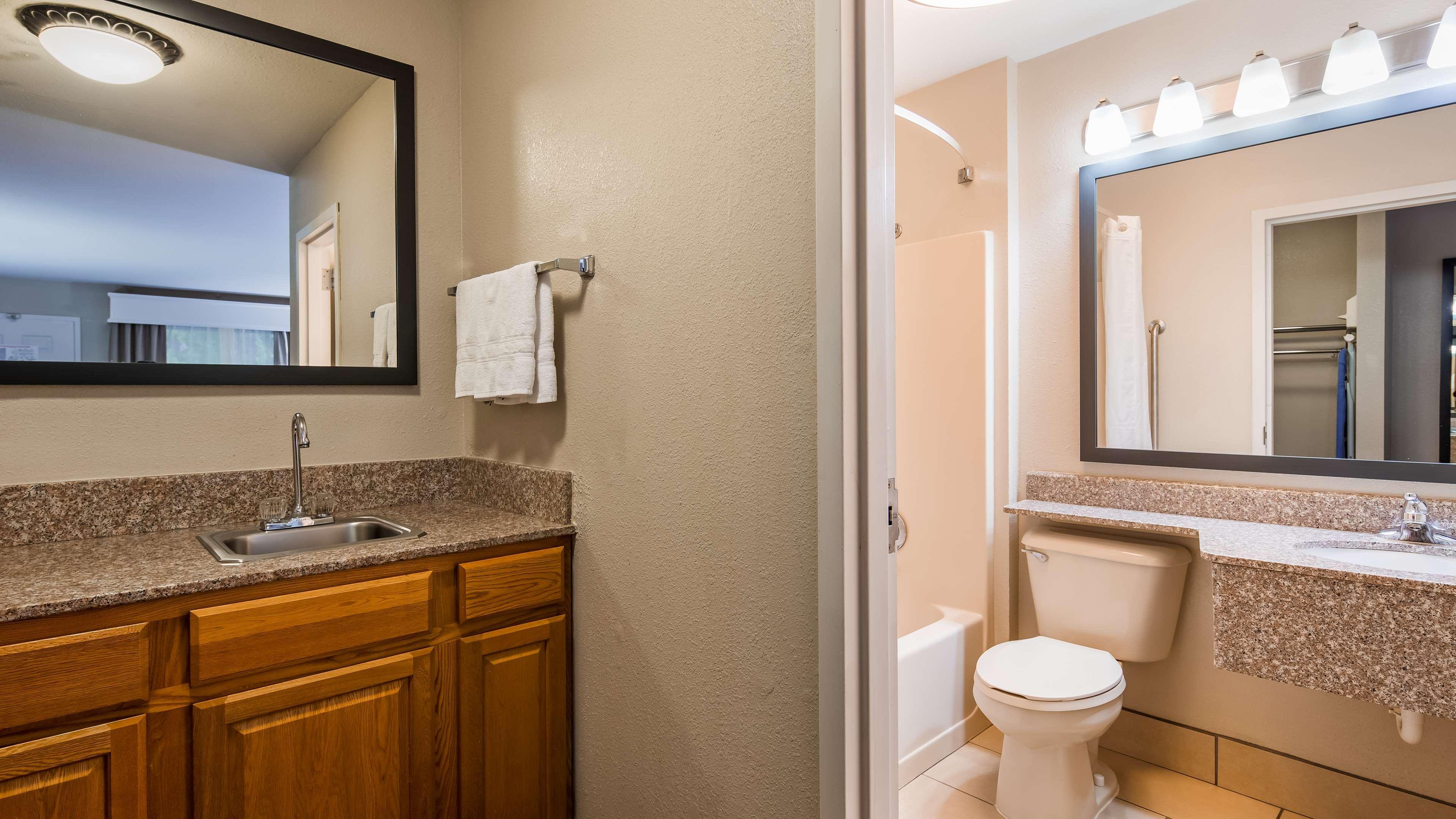 Best Western Shenandoah Inn Newnan Buitenkant foto