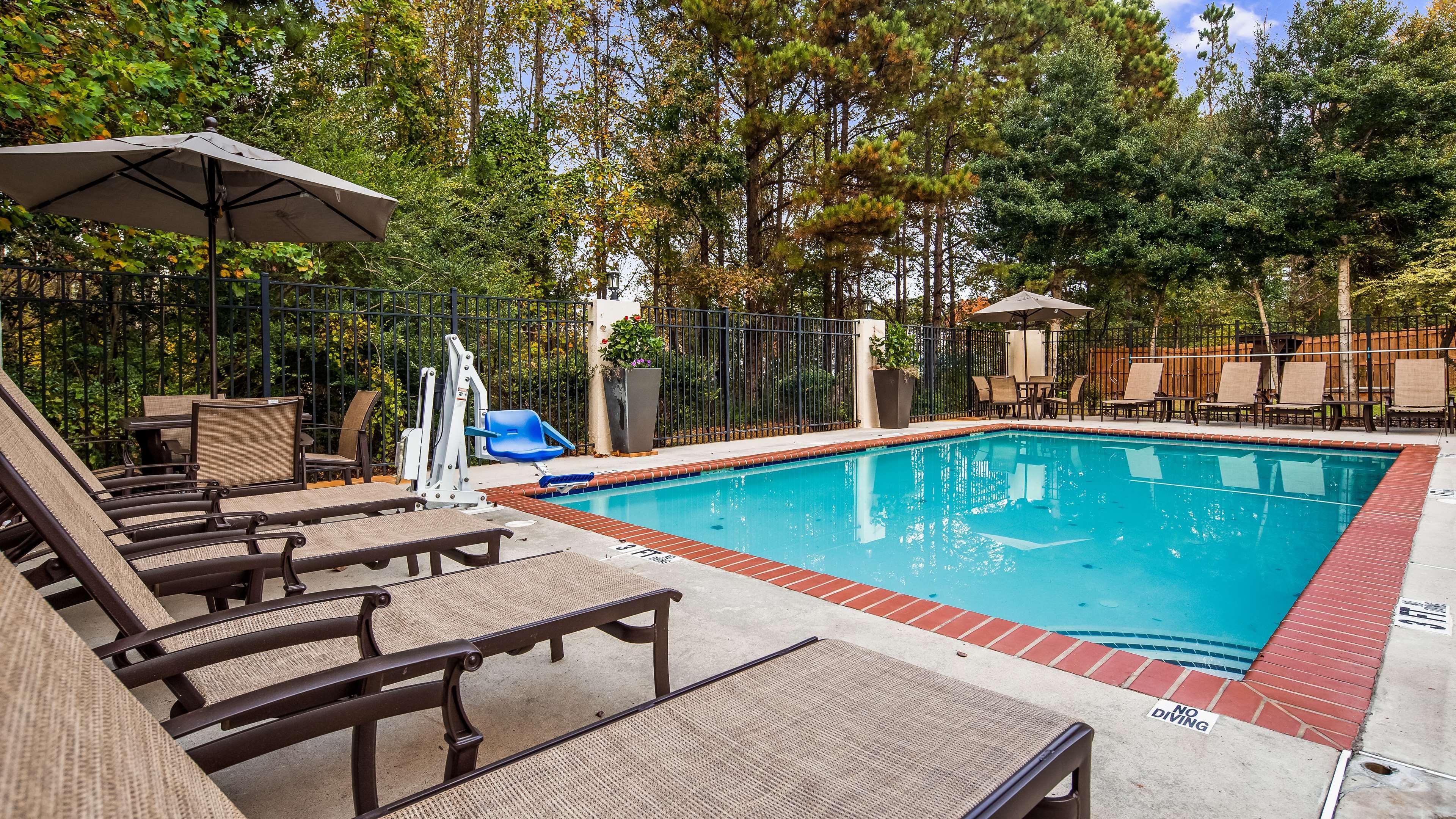Best Western Shenandoah Inn Newnan Buitenkant foto