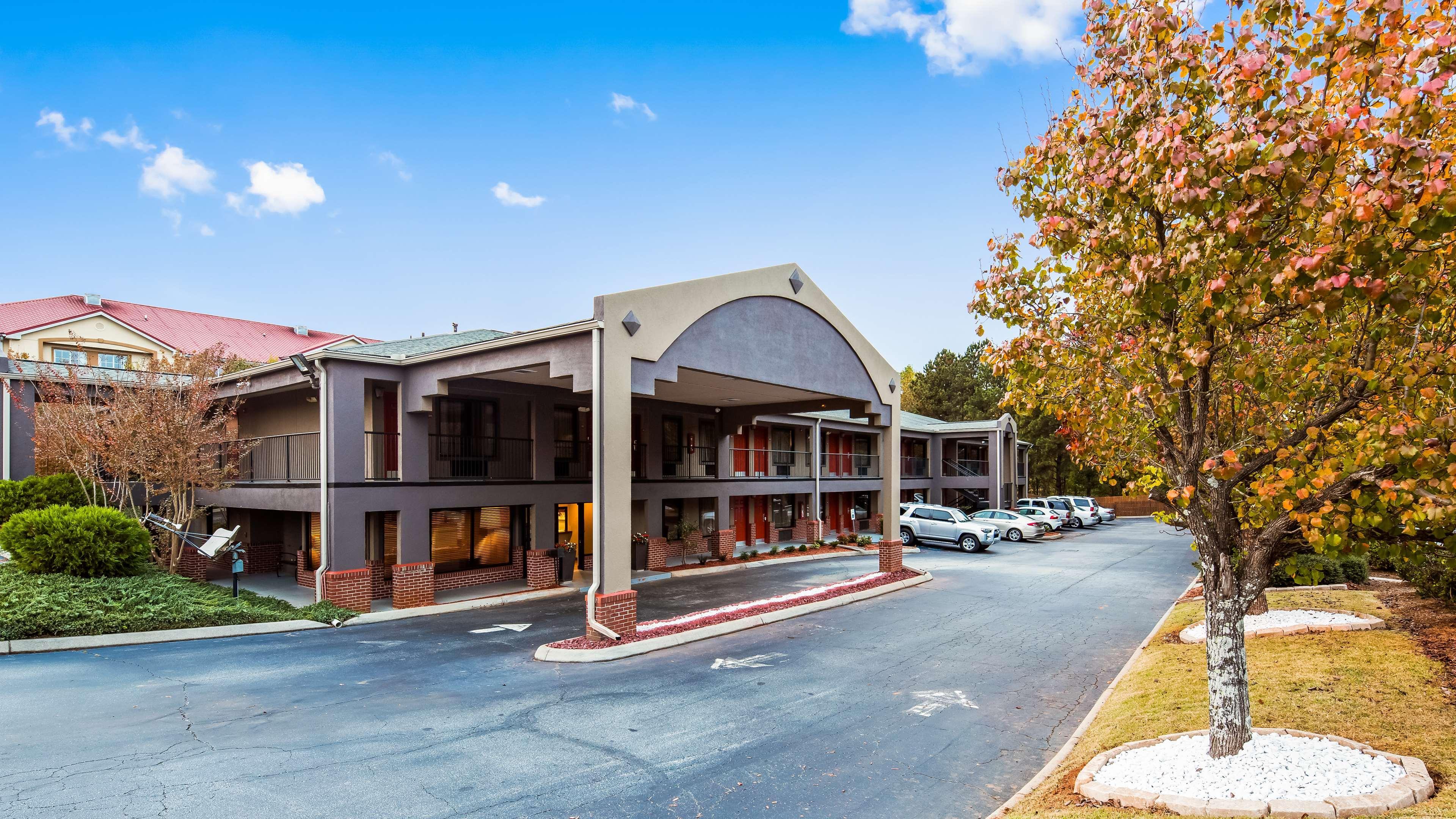 Best Western Shenandoah Inn Newnan Buitenkant foto