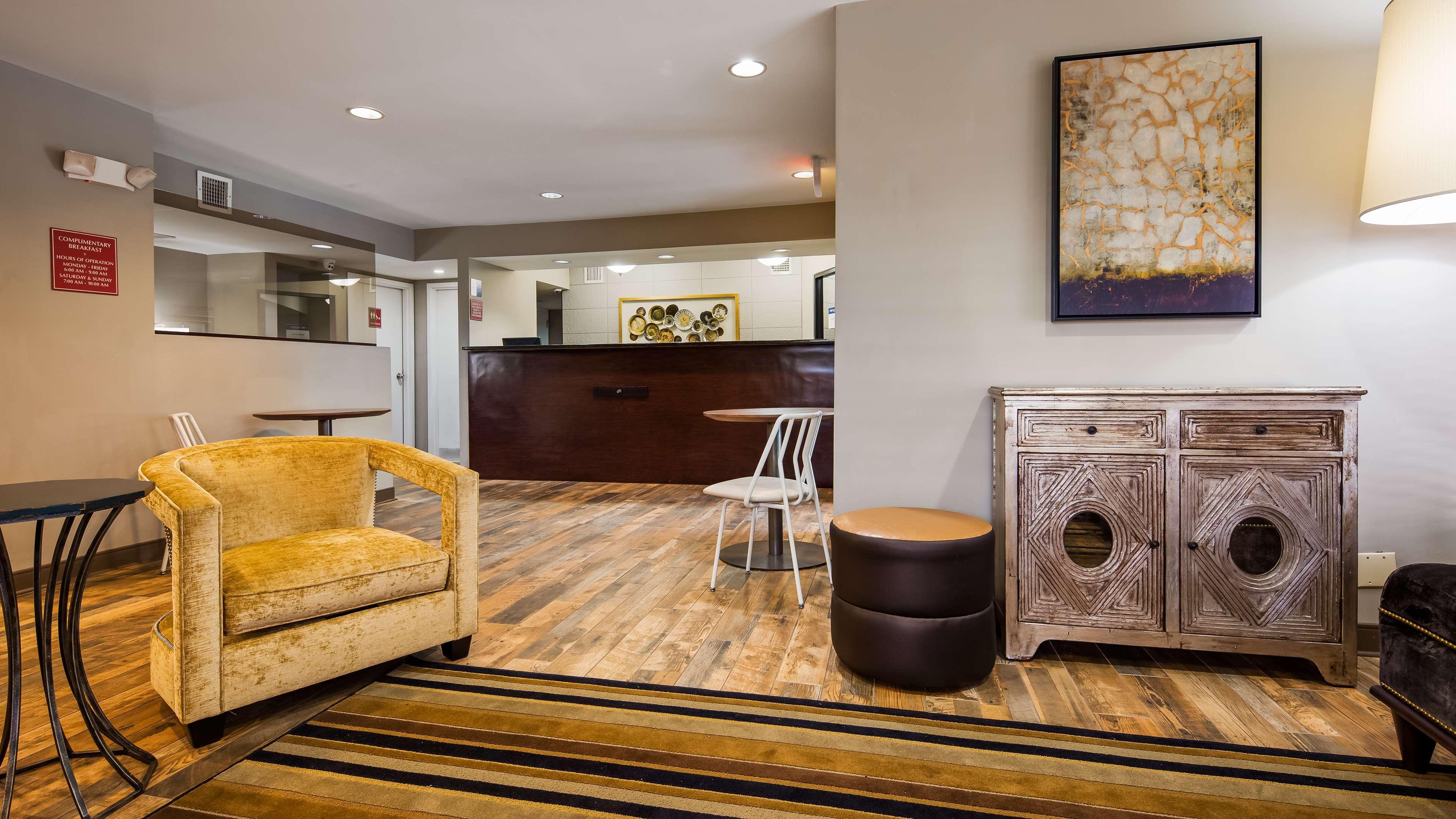 Best Western Shenandoah Inn Newnan Buitenkant foto